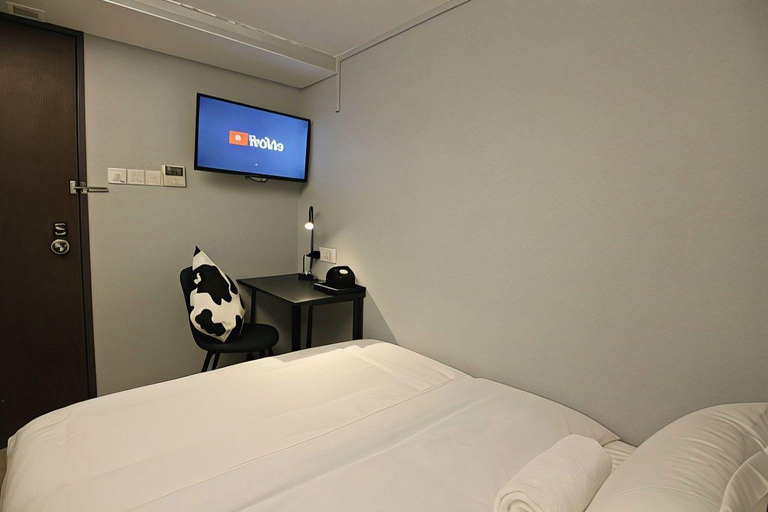 Bedroom 2, ST Signature Bugis Beach, DAYUSE, 5 hours: 4PM-9PM, Singapura