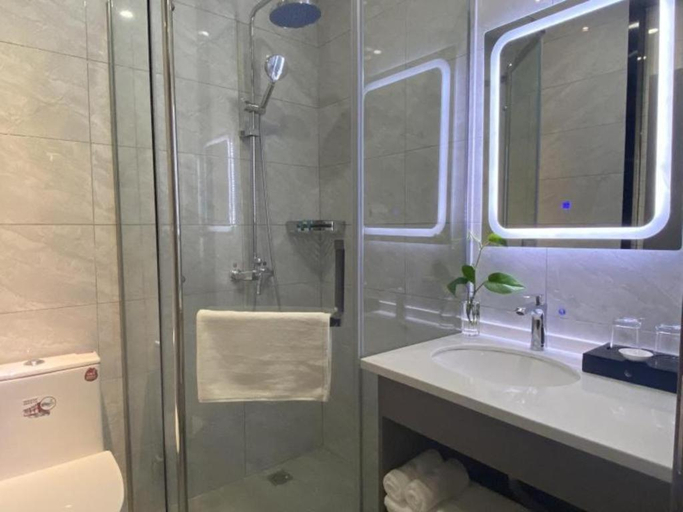 Bathroom 3, Shell Hotel Yancheng Binhai County Renmin Nan Road, Yancheng