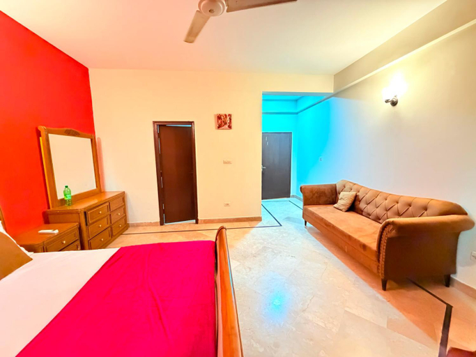 Bedroom 2, Travellers Arc Apartment F-11, Islamabad