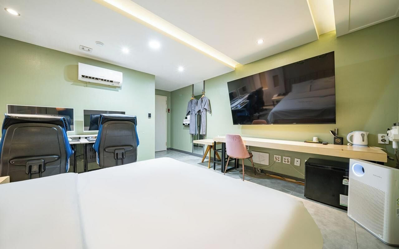 Room 2, Bupyeong Byulha Hotel, Gyeyang