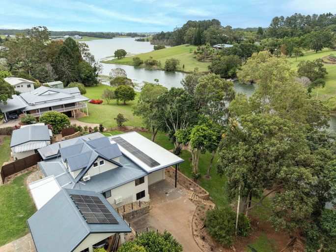 Aerial view 5, Lakes Edge Retreat, Eacham