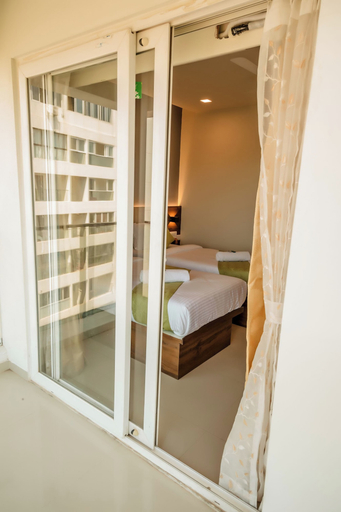 Bedroom 3, Hotel Heraa International, Dakshina Kannada