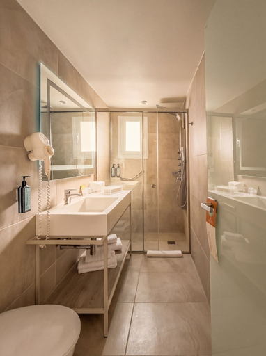 Bathroom 5, St. George Lycabettus Lifestyle Hotel, Attica