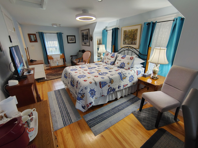 Bedroom 2, Digby B&B, Digby