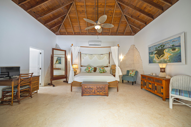 Room 3, Villa Casamare Oceanfront Luxury in SeaHorseRanch, Sosua
