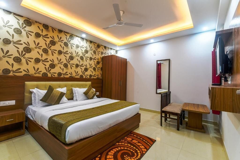 Room 4, Hotel Urban Tree At Delhi Airport, Delhi