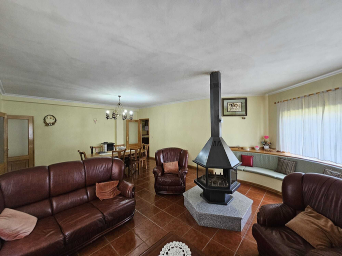 Living area, Poço do Barro Alojamento, Vila Flor