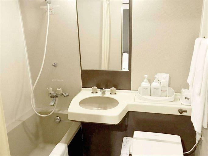 Bathroom, Business Hotel Oriental Izuro, Kagoshima