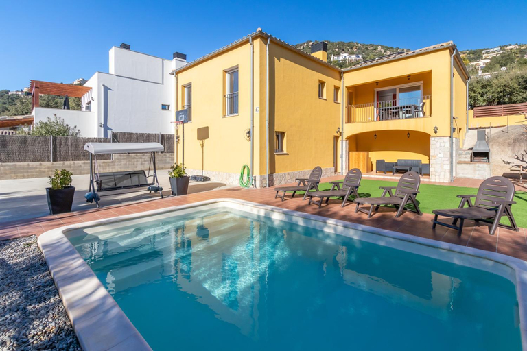 Sport & Beauty 2, Villa la Roca, Girona