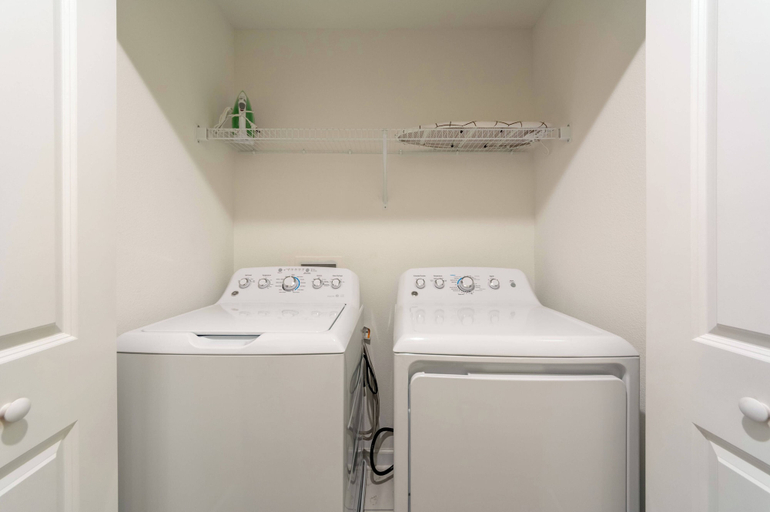 Laundry room, Sl4926 - 4BR House With Pool Near Disney Area, Osceola