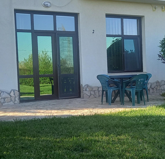 4, Villa Ketli Apartment, Avren