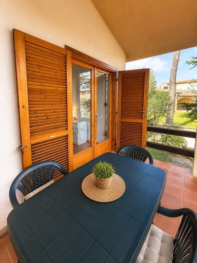 Outdoor dining, Appartamento a 600 metri dal mare, Nuoro