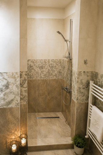 Bathroom, History Apartments Cetatii, Sibiu