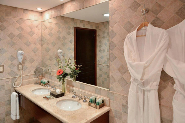 Bathroom 4, Hotel Alejandro I, Affiliated by Melia, Capital
