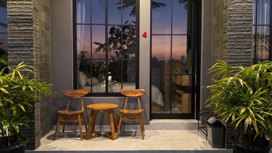 Room 2, 10 Living House, Tabanan