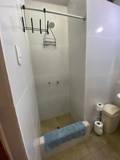 Bathroom 4, Hostal Lobitos, Cañete