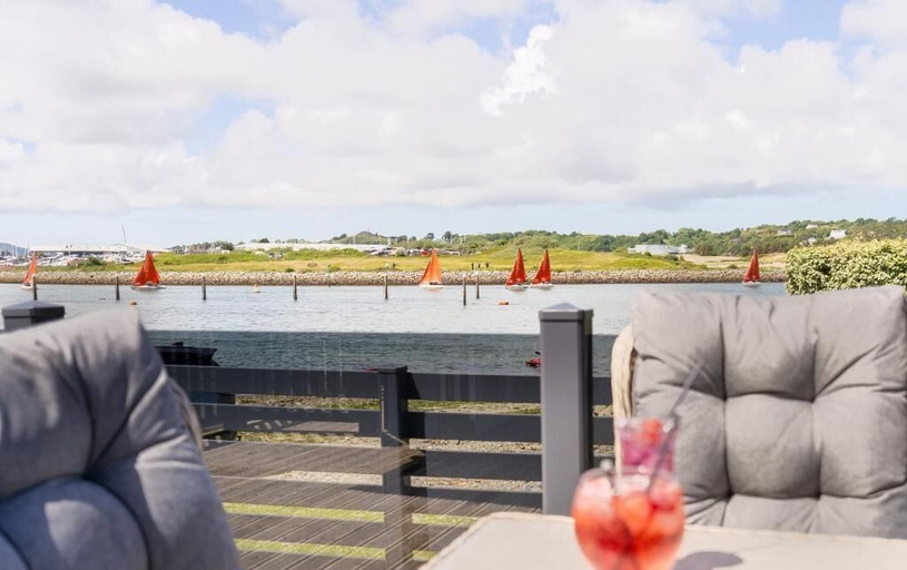 Terrace/patio 5, Gimblet Rock Holiday Park, Gwynedd