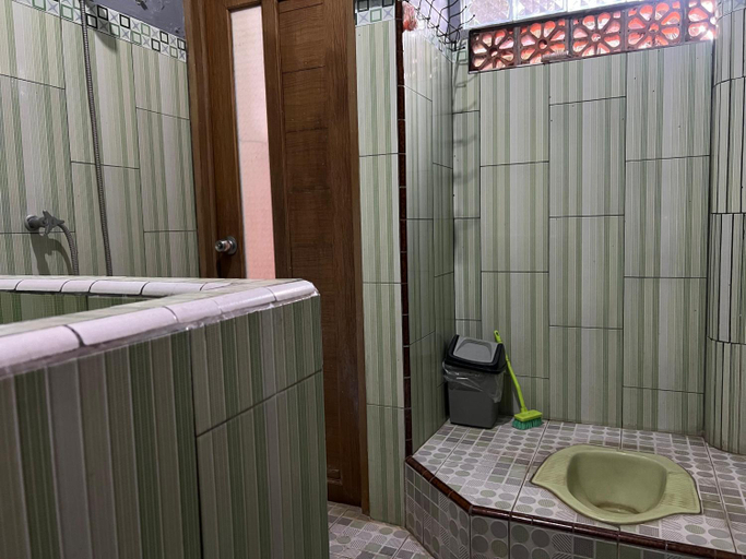 Bathroom 4, Tano Homestay Bromo, Probolinggo