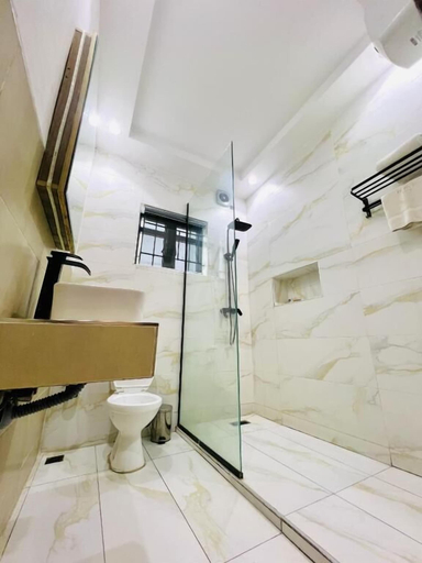 Bathroom 5, Defivez hotel, Eti-Osa