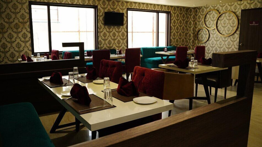 Restaurant 5, Kalptaru Hotel Nepalganj, Bheri