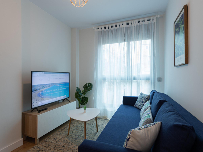 Others 2, Apartment in Las Palmas by Playa de Las Canteras, Las Palmas