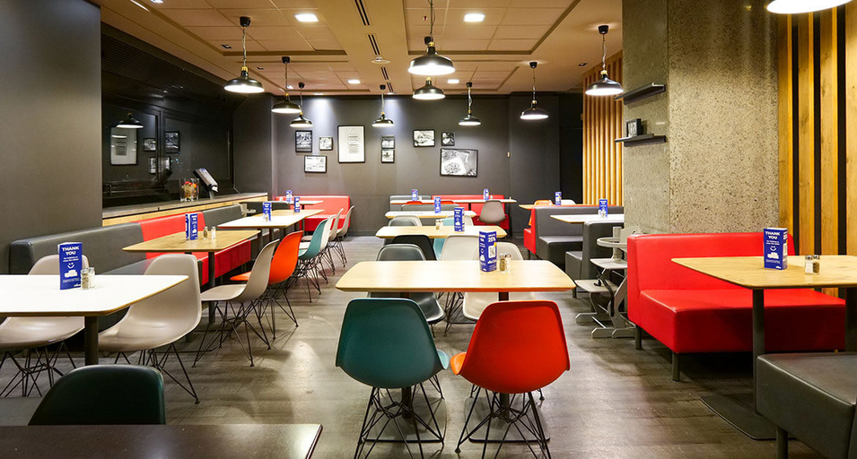 Food & Drinks 5, a&o Hostel Milano Ca Granda, Milano