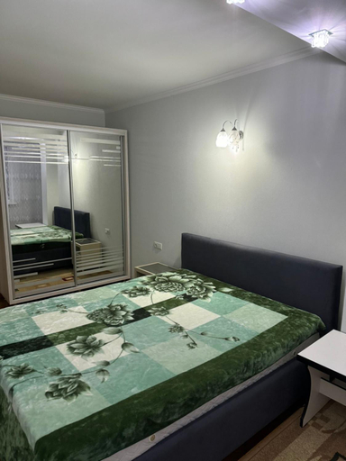 2, Apartament, o camera din doua
