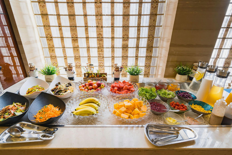 Food & Drinks 5, Madison Hotel Tianjin Binhai Developing Zone, Tianjin
