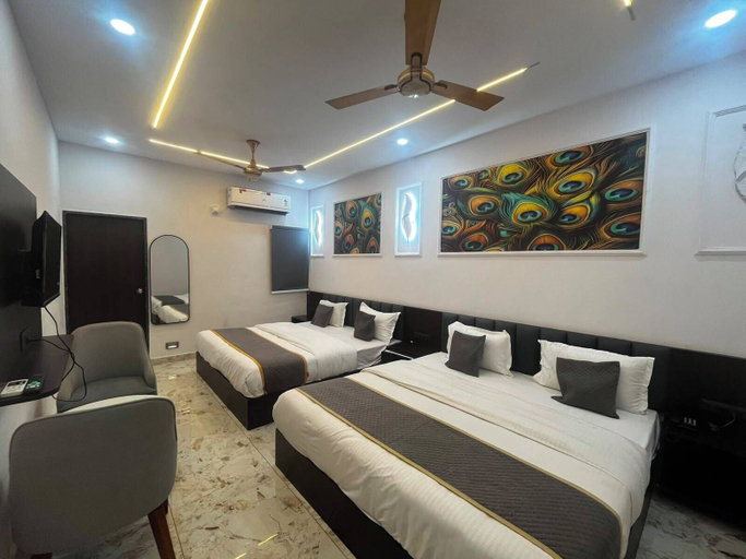 Room 4, Hotel Shree Kesari Nandan, Devbhumi Dwarka