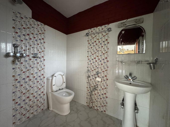 Bathroom 3, Rock Garden Resort, Gandaki