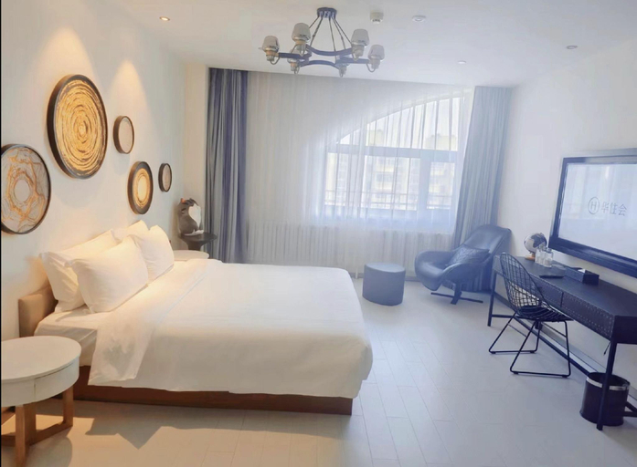 Bedroom 2, Crystal Orange Hotel Harbin Central Avenue Zhuozhan Center, Harbin