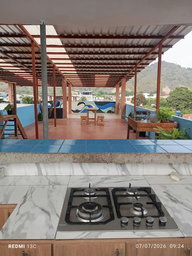 5, Yemaya hostal, Puerto López