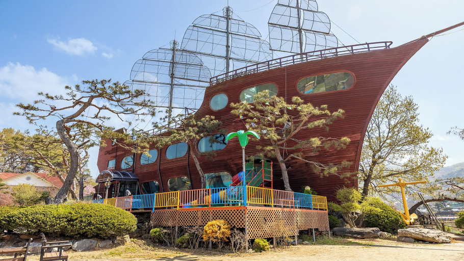 Exterior & Views, Ganhwa Badabae Beomseon Kids Pension, Ganghwa