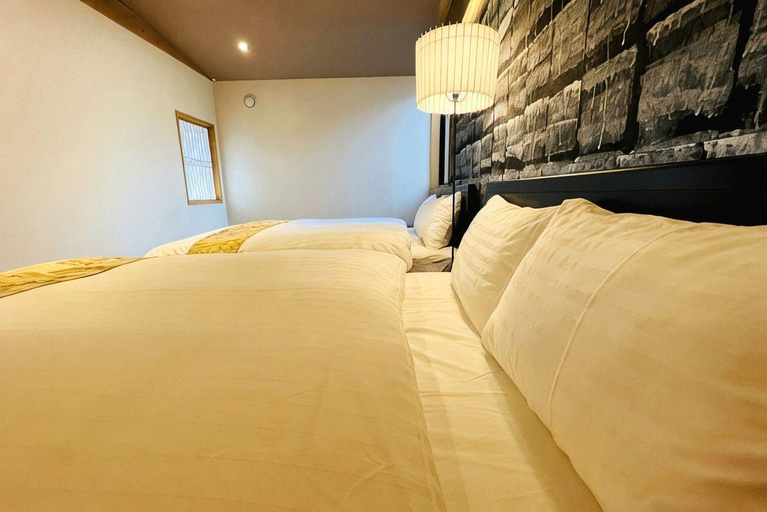 Bedroom 2, Kyobu Chawanzaka, Kyoto