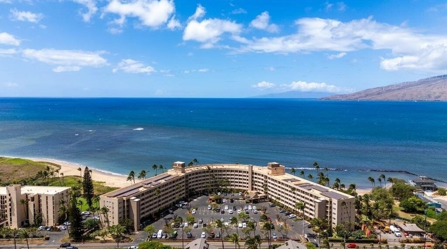 Exterior 5, Menehune Shores, #522 2 Bedroom Condo, Maui