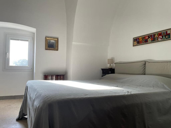 Room 2, Masseria Galeasi, Taranto