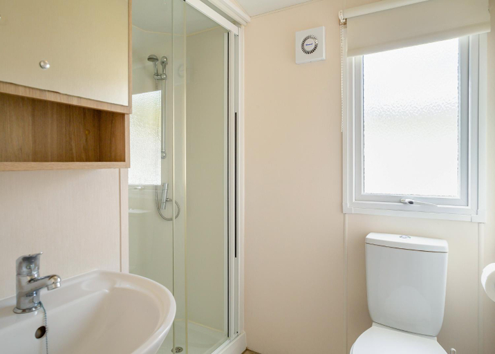 Bathroom 3, Seadown Park, Dorset