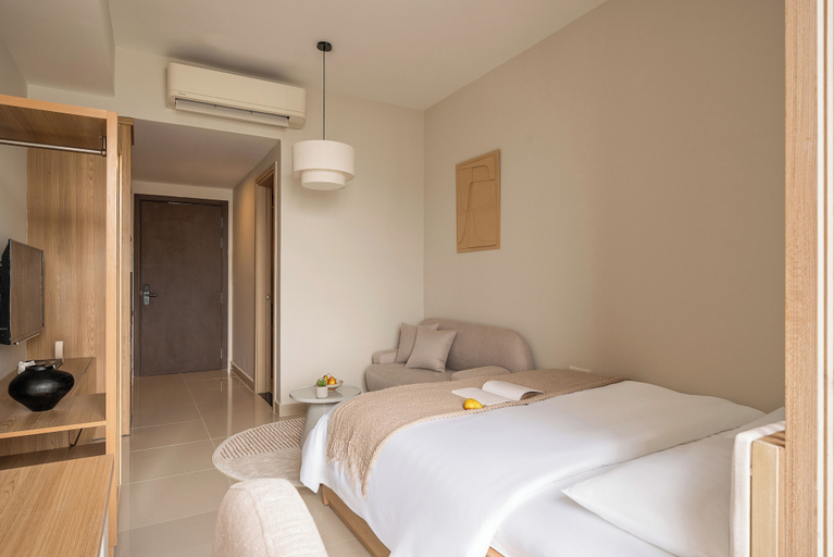 Bedroom 4, RiverGate Residence by Emily in Town, District 4