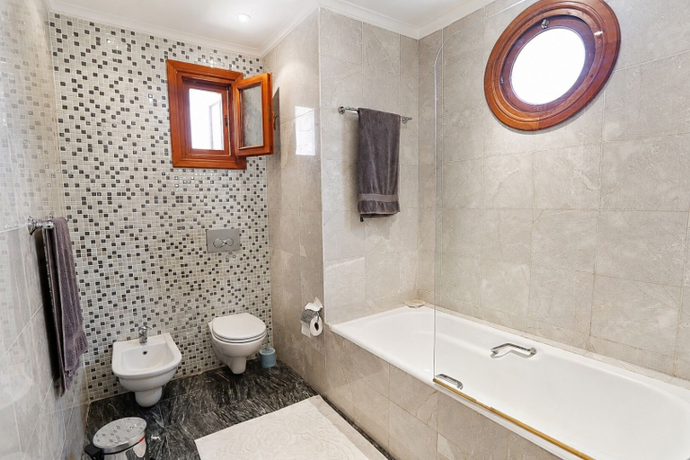 Bathroom 3, Villa Sophia, Kaş