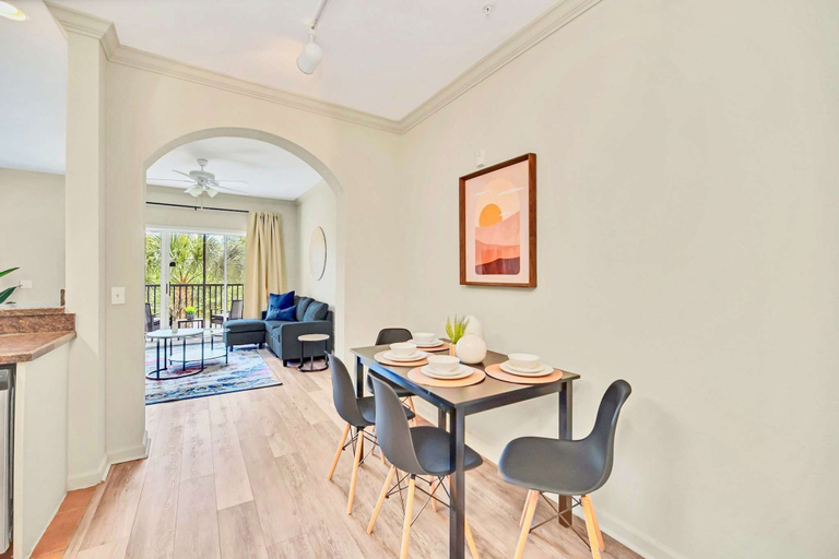 Room 2, Family-friendly Condo With Pool, Hot Tub & Sauna, Orange