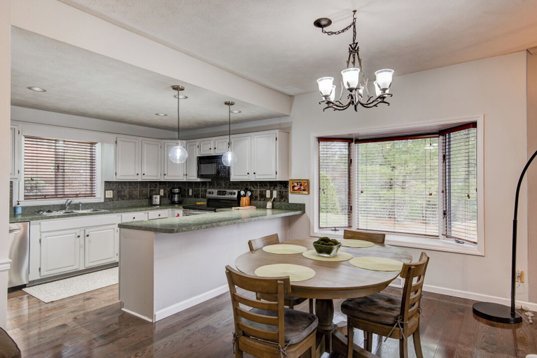 Interior 4, Chetola Robin 1, Watauga