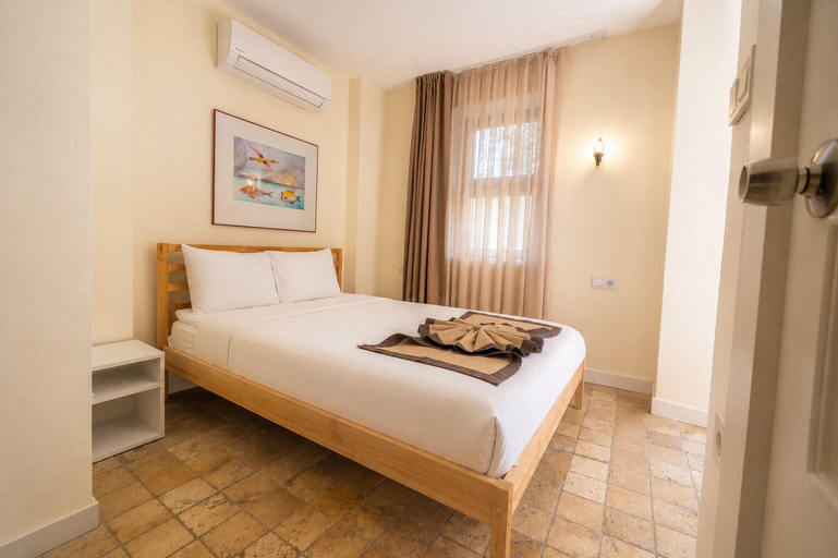 Bedroom 3, La Paloma Hotel, Antalya