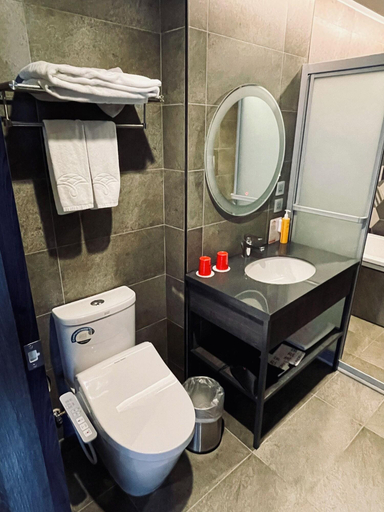 Bathroom 4, Lihpao Resort - T11T12 Hotel, Taichung