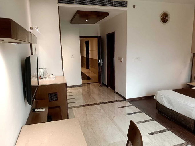 Bedroom 4, Club Florence, Gurgaon