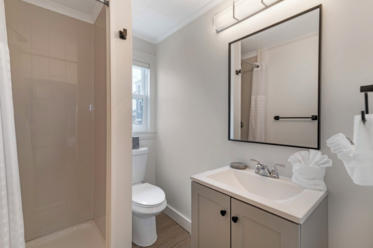Bathroom 4, Ocean Sands at York Beach, York