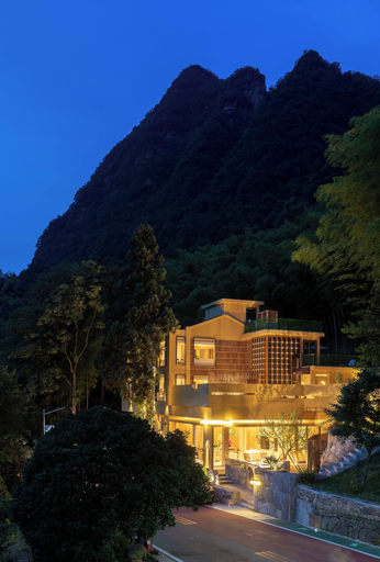 Exterior 2, Xuzhu Avatar Mountain Hideaway, Zhangjiajie