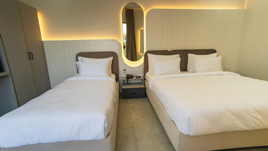 Room 5, Hotel Pinaki Inn, Ujjain