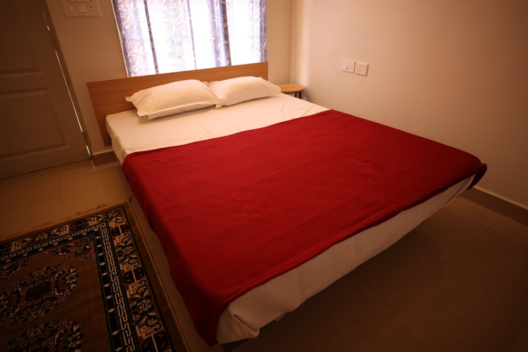 Room 4, LISHIKAA'S INN, Viluppuram