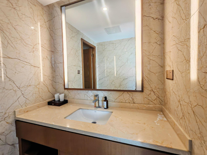 Bathroom 3, Madison Hotel Weihai Railway Station, Weihai