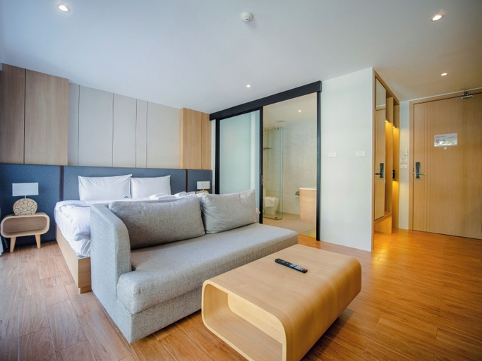Room 2, Sea Heaven Naithon Beach by Tropiclook, Pulau Phuket